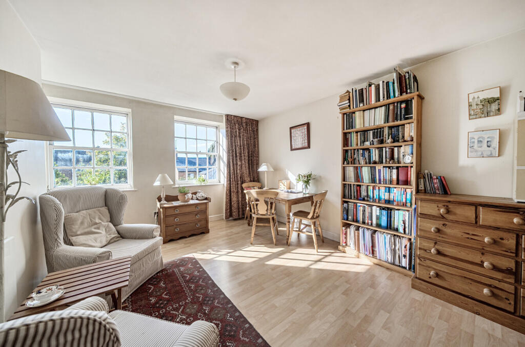 1362290-9-68e3e1e...