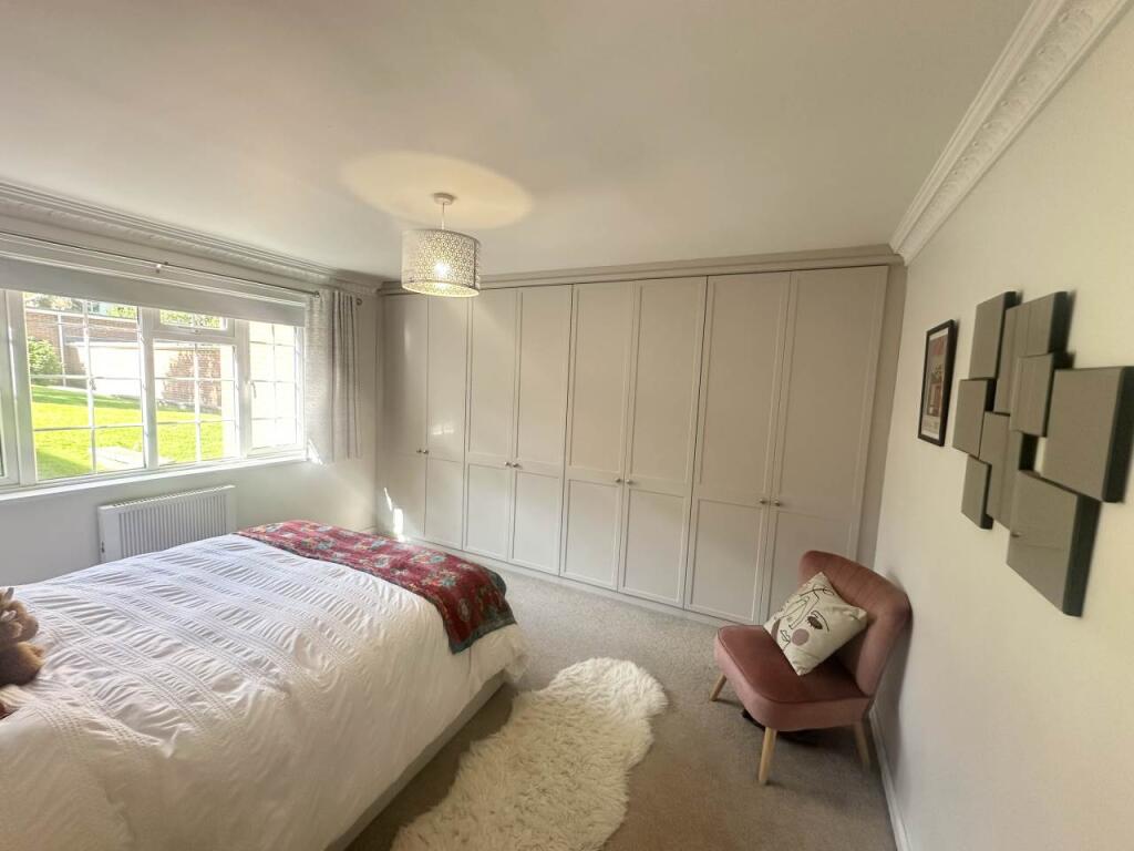 Bedroom 2 (3)
