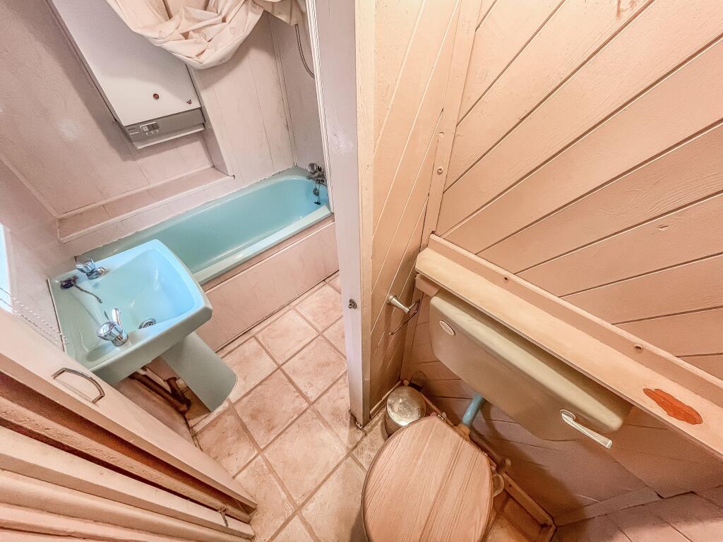 WC