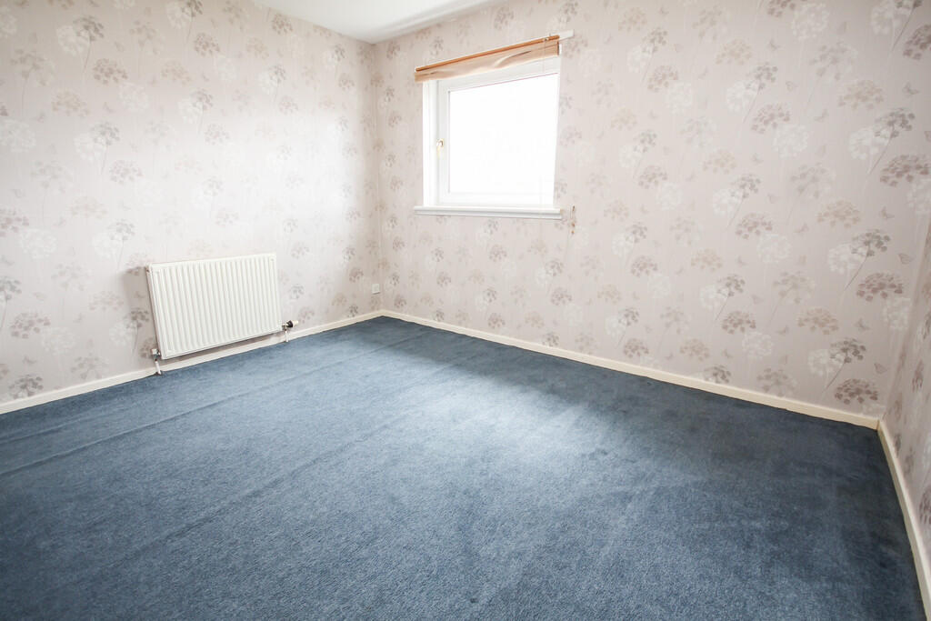 38 Quentin Rise -...