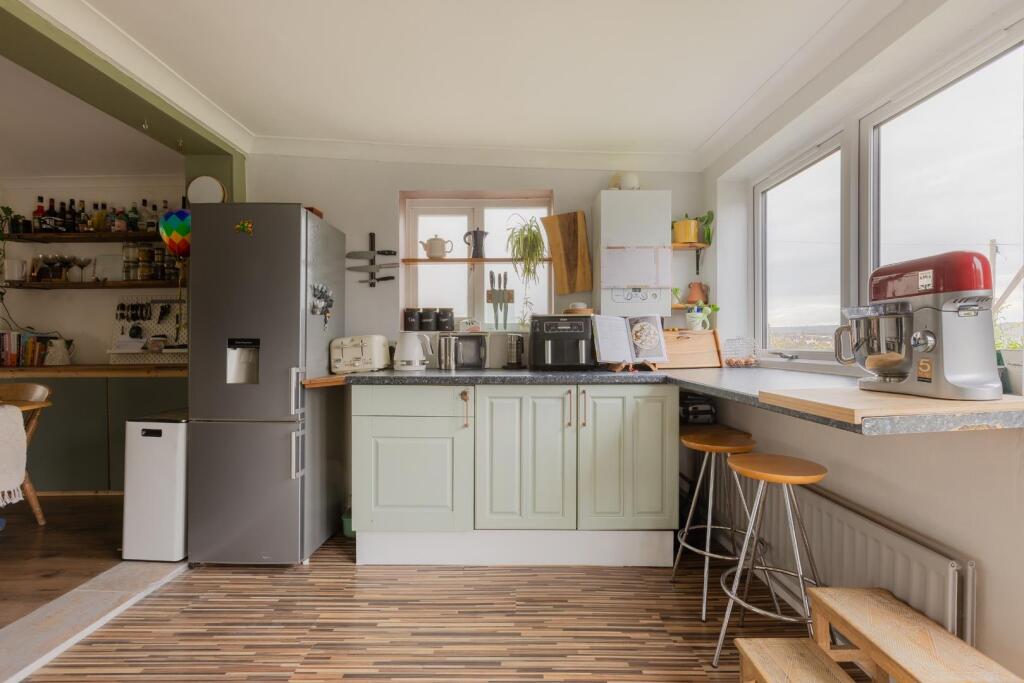 51 Novers Park Drive, BS4-29.jpg