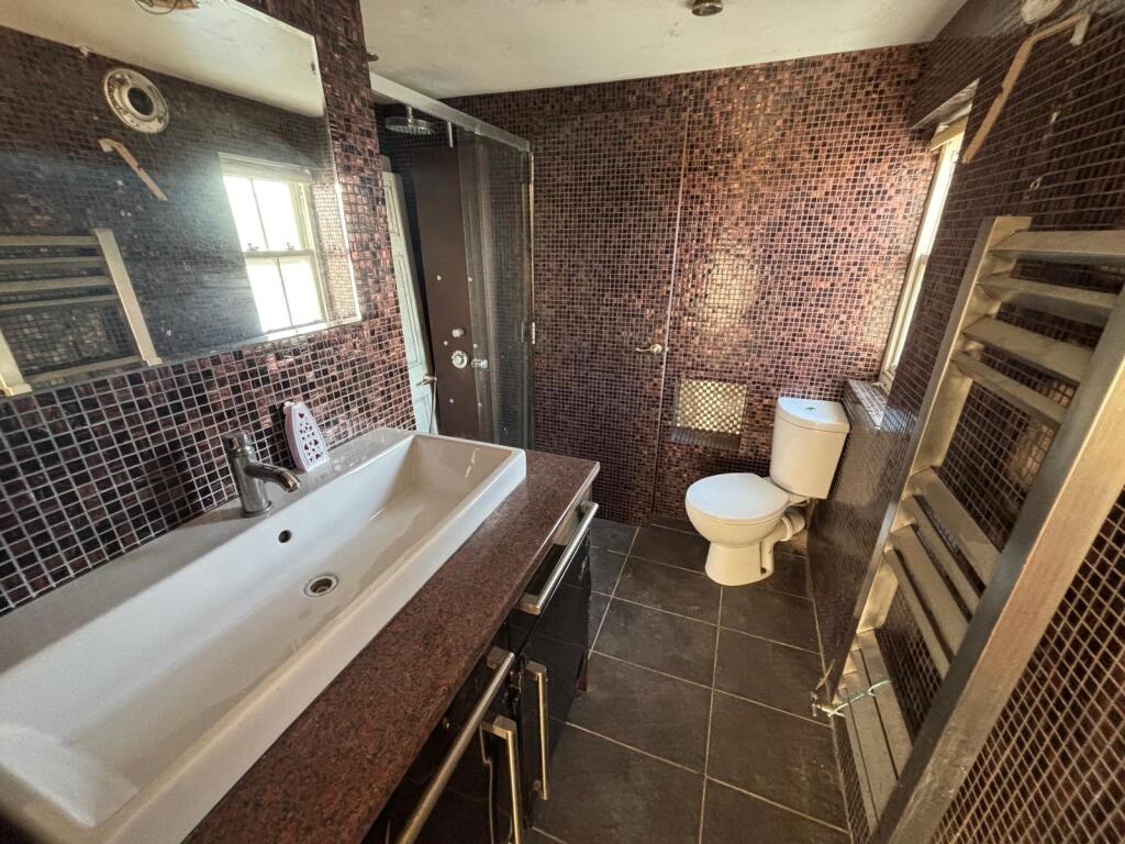 WhatsApp Image 2026-01-05 At 11.14.58  2  T202601051235.jpeg