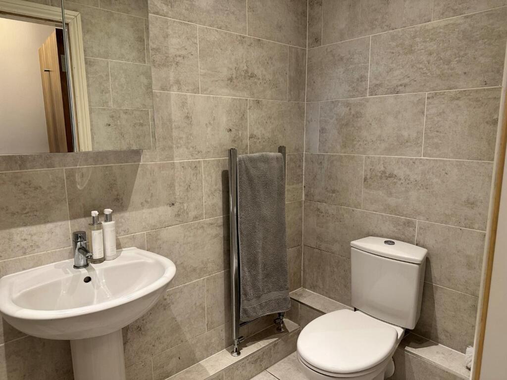 En suite.jpg