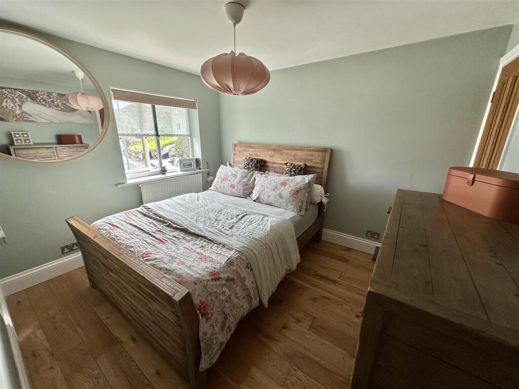 Bramleys Estate Agents - Sandiway Bank - Dewsbury 