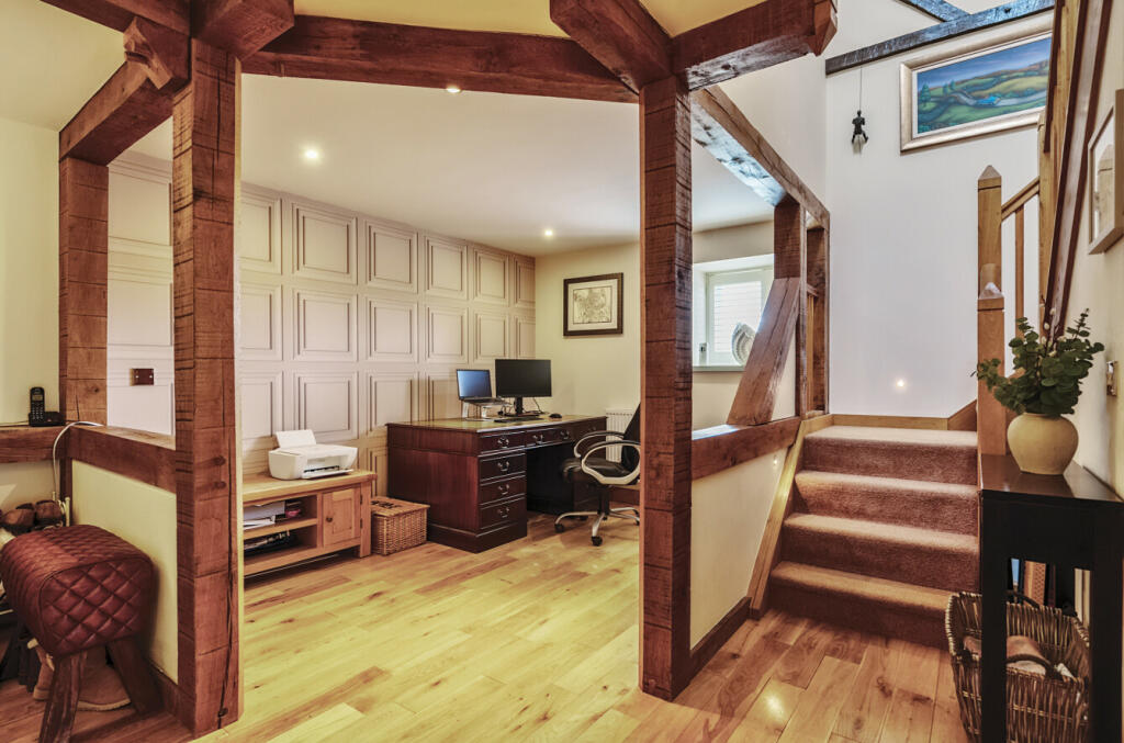 667d3ac339f54-l-1149342 (13)