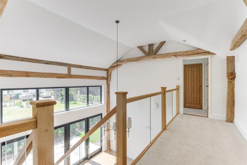 Grove Barn-13.jpg