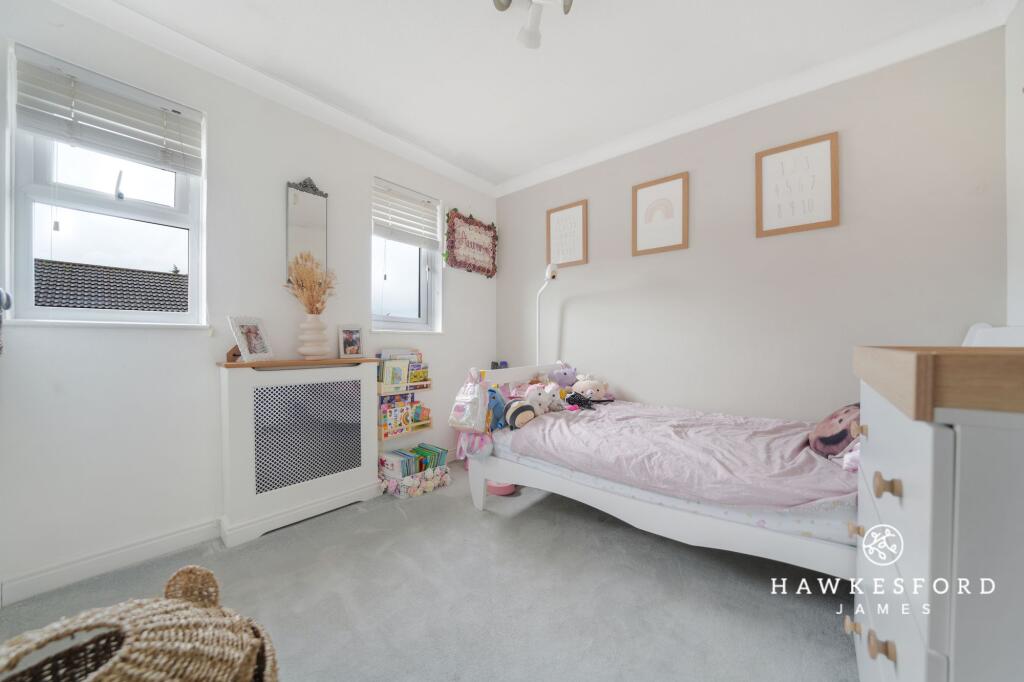 Diligent Drive, Sittingbourne - Bedroom 2