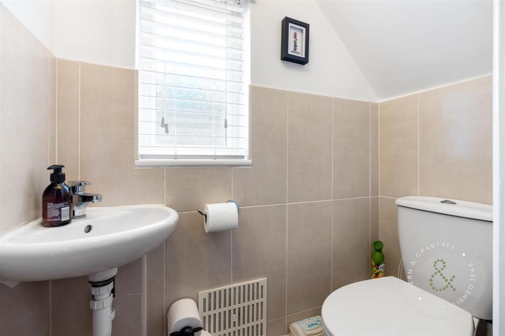 St Brioc, Hern Crabtree (23).jpg