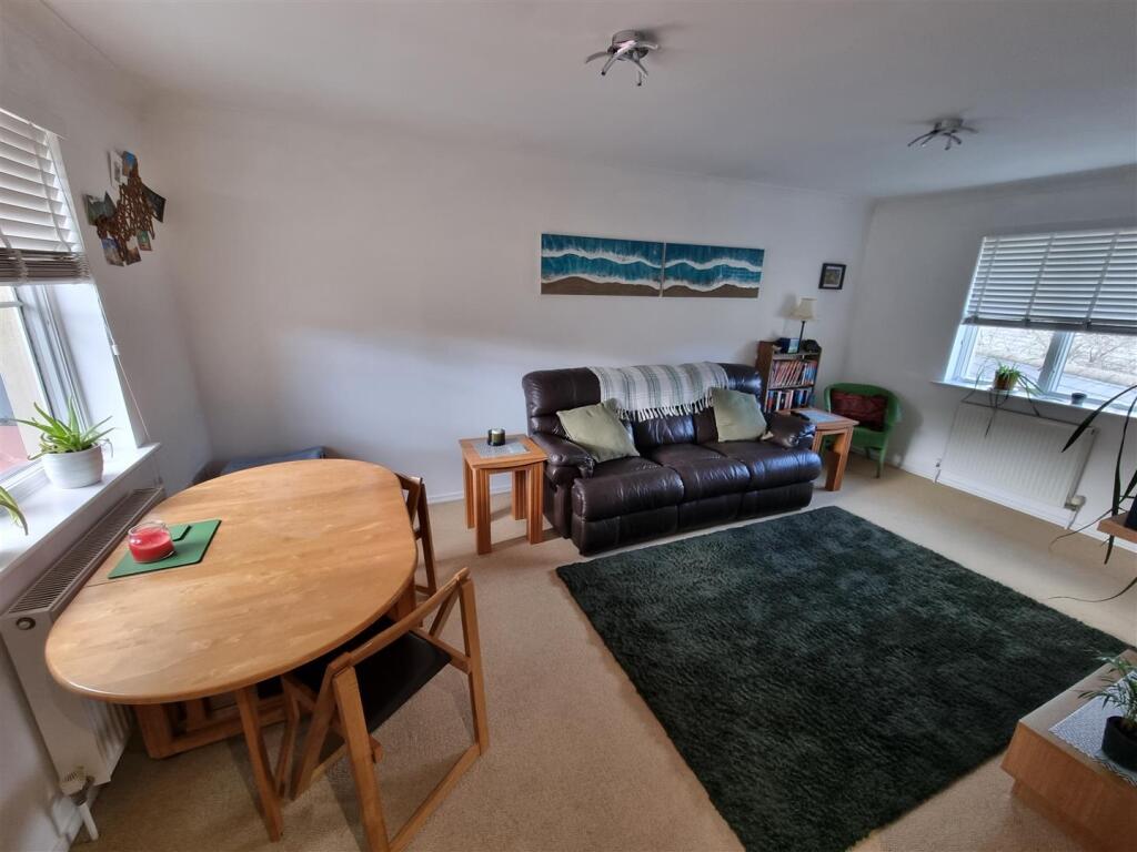 Sitting area.jpg