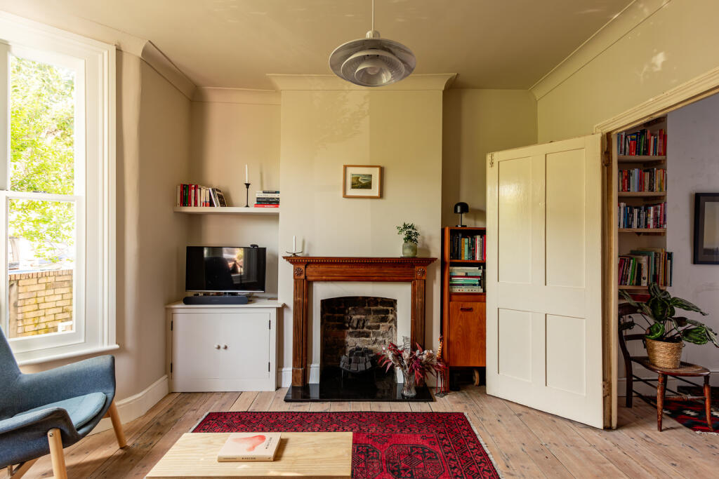 314088 - 25_9_TMH SE15 2SZ12577-Edit.jpg