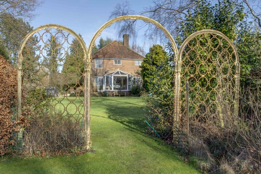 Whitegates Cokes ...