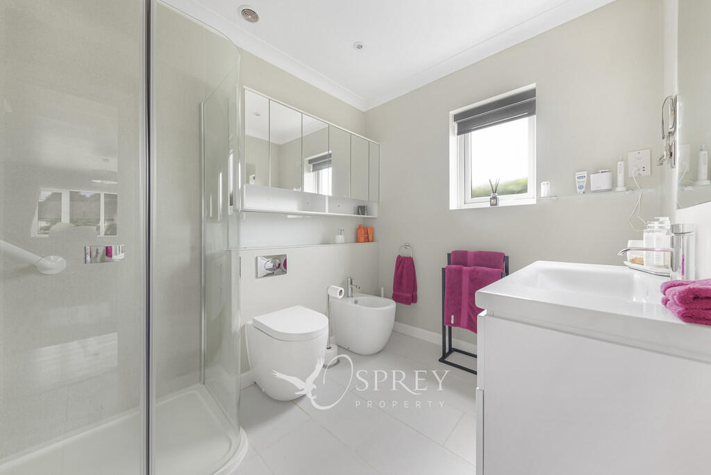 En Suite Shower R...