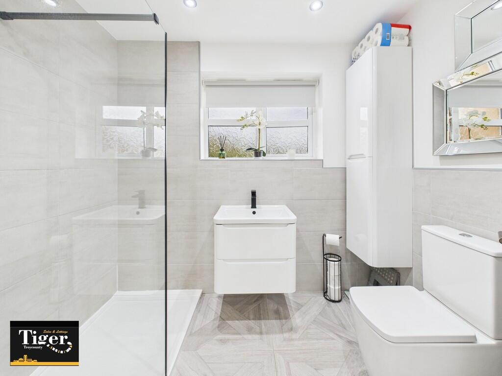 CAM03440G0-PR0436...