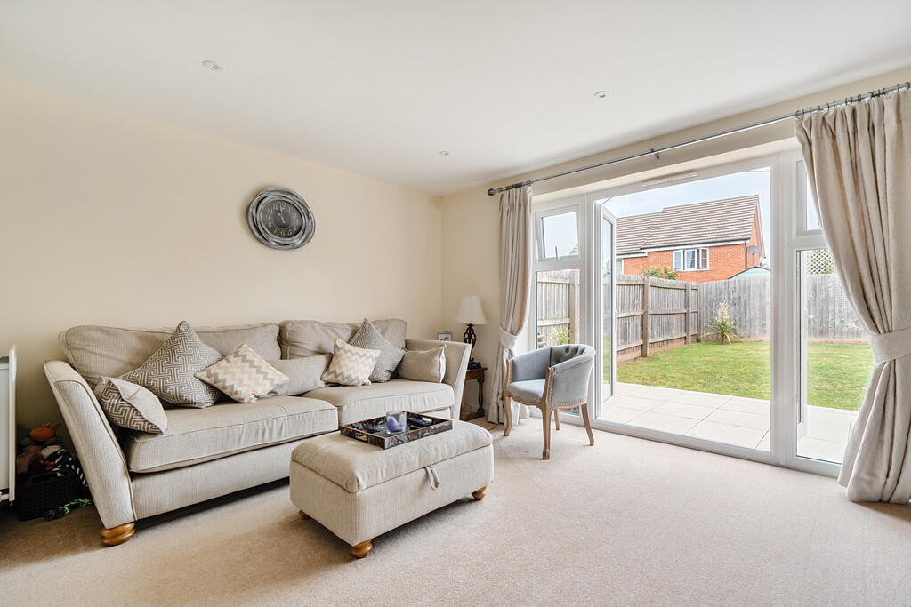 1304225-17-684023...