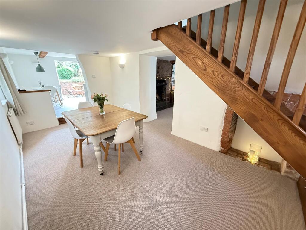 dining room Chapel.jpg