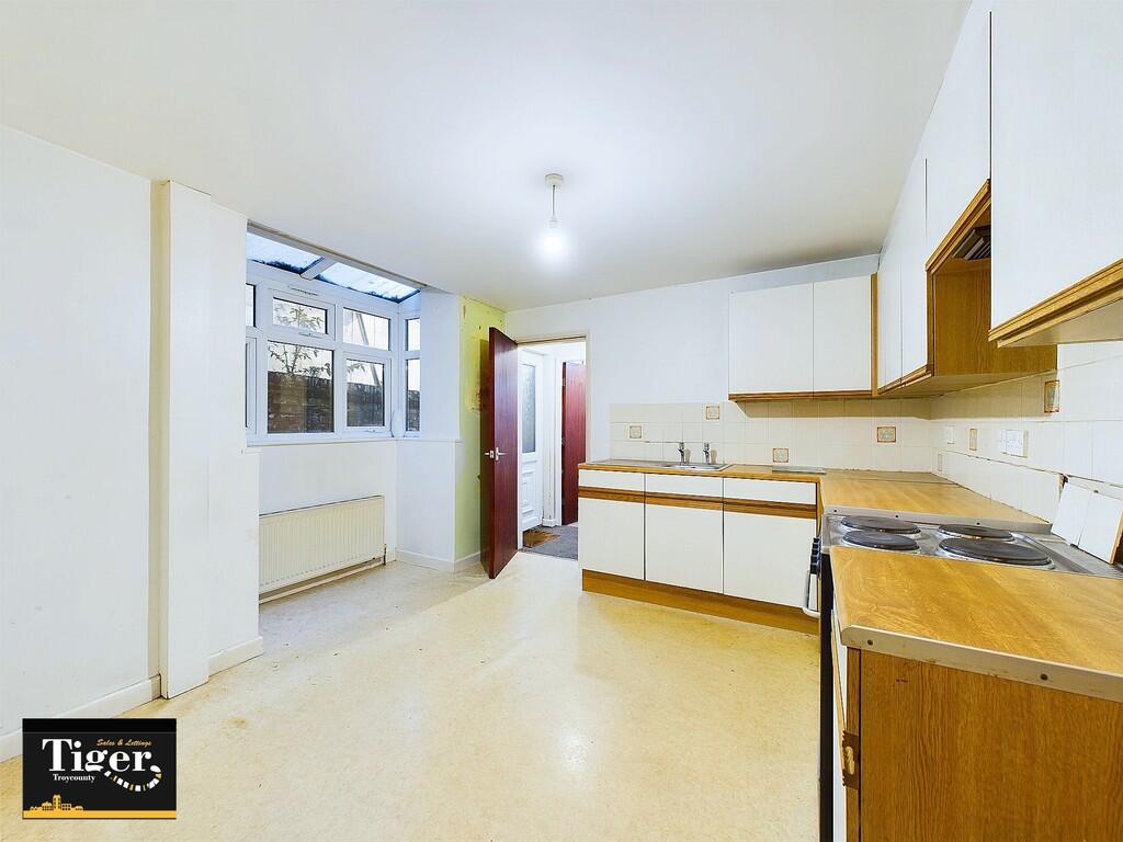 CAM03440G0-PR0223...