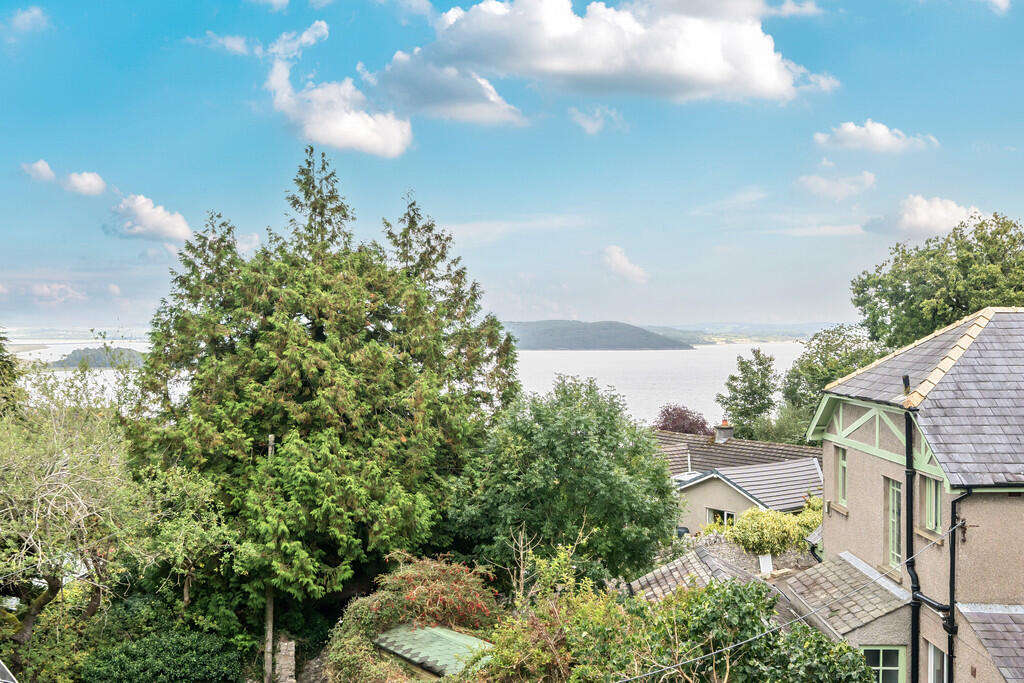 Views towards Mor...