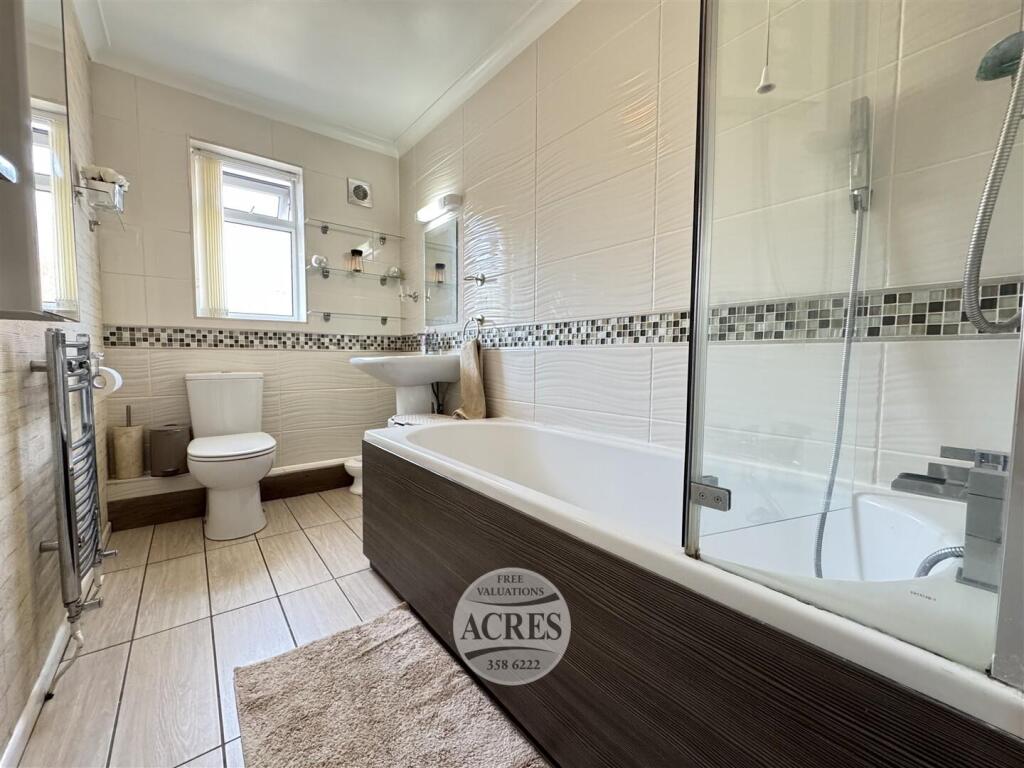 IMG_5327 (Large).jpg