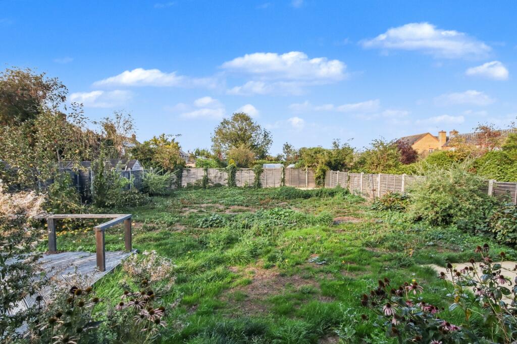 3 Ashbeach Road, Ramsey St Marys, Huntingdon, Cambridgeshire, PE26 2SZ