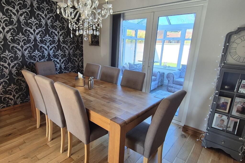 10 Dining room 2