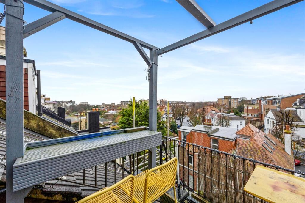 St Aubyns, 66, Flat 5-007.jpg