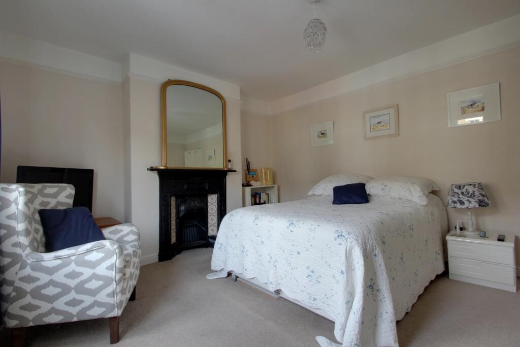 EweMove Harrogate Bedroom 1