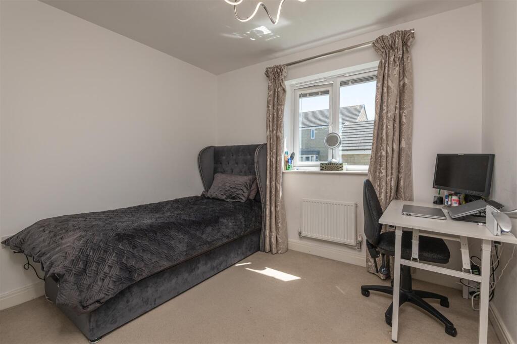 05 - 12 Pavillion View HD3 4RA.jpg