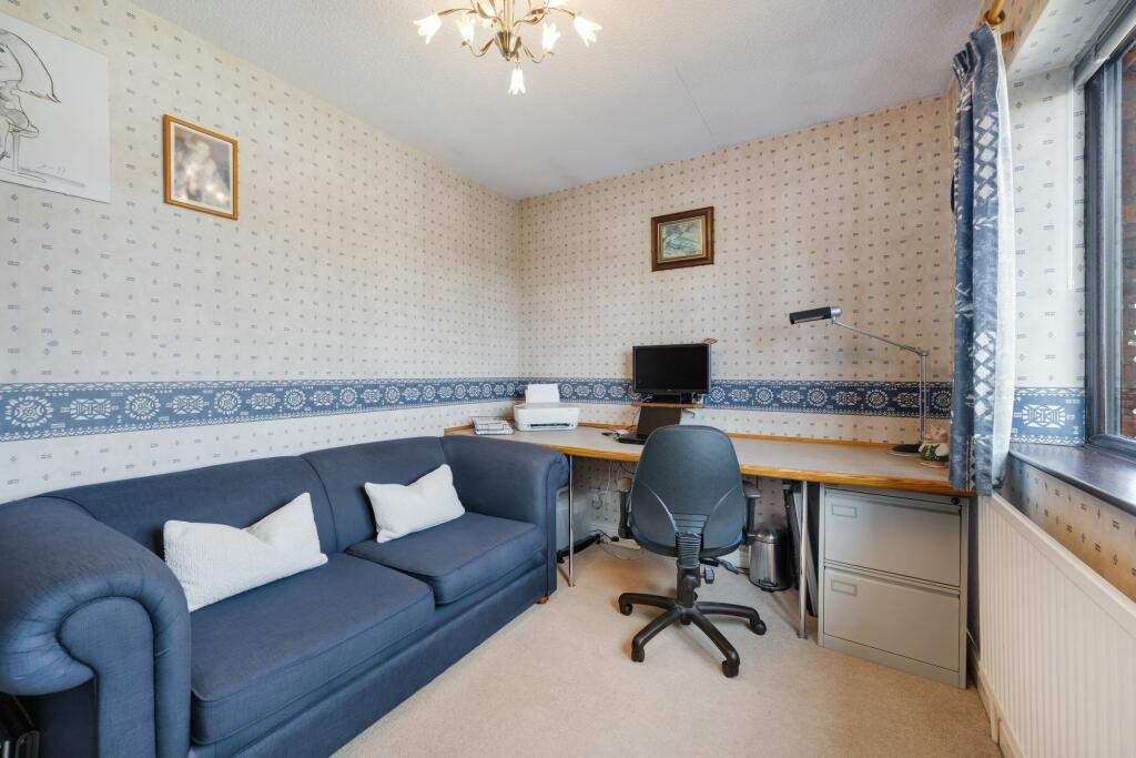Bedroom 4 / Office 