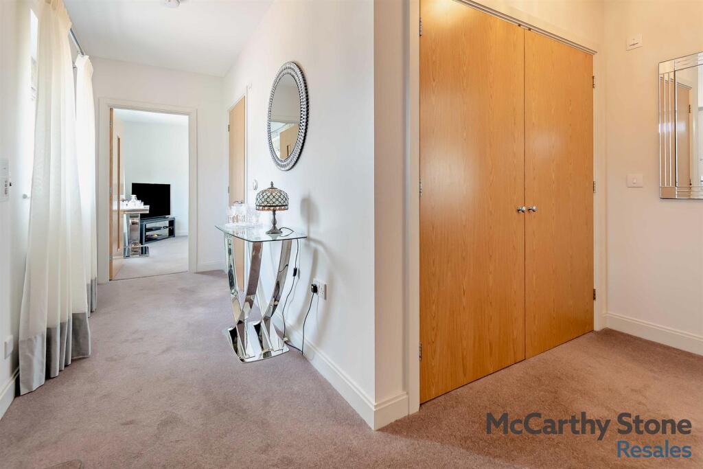 8652274-interior06-800.jpg