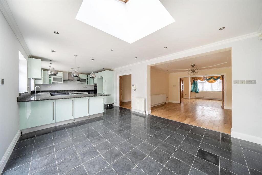 Open Kitchen, Dining, Lounge.jpg