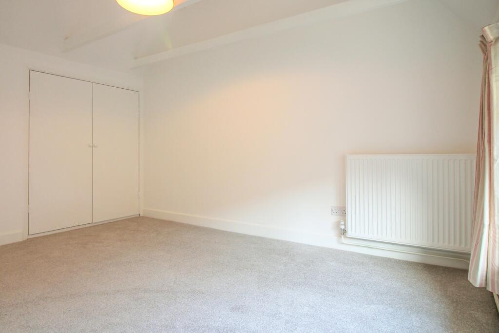 20181211-Bedroom 1b