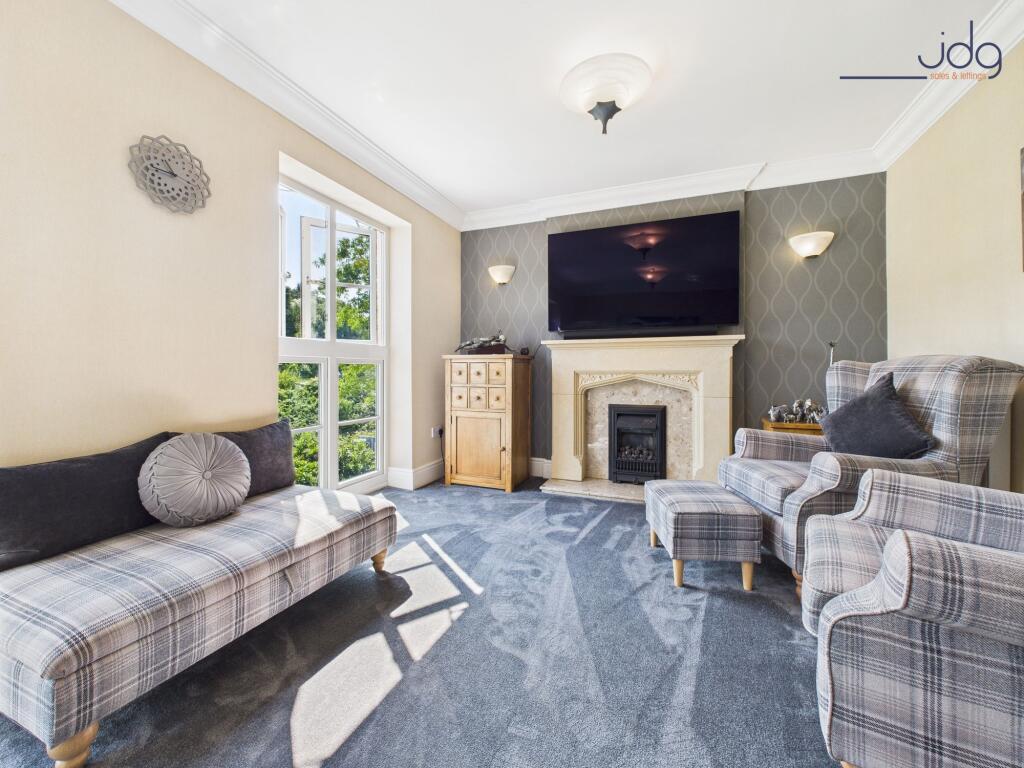 Cosy Living Room with Juliette Balcony