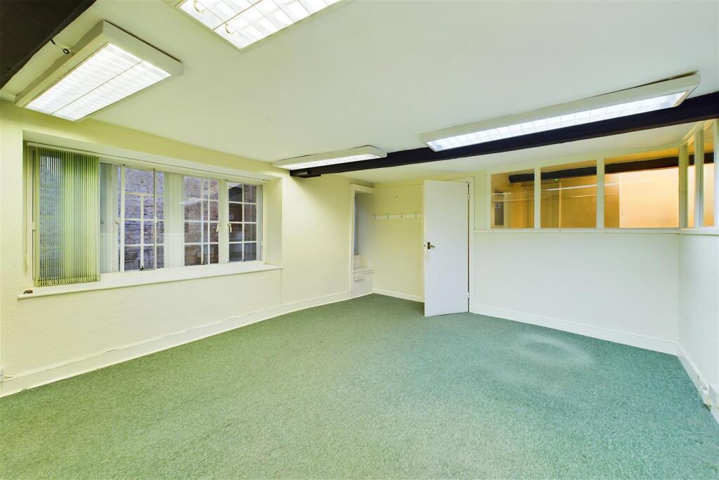 26 Long Street, Dursley GL11 4JA | Freehold Develo