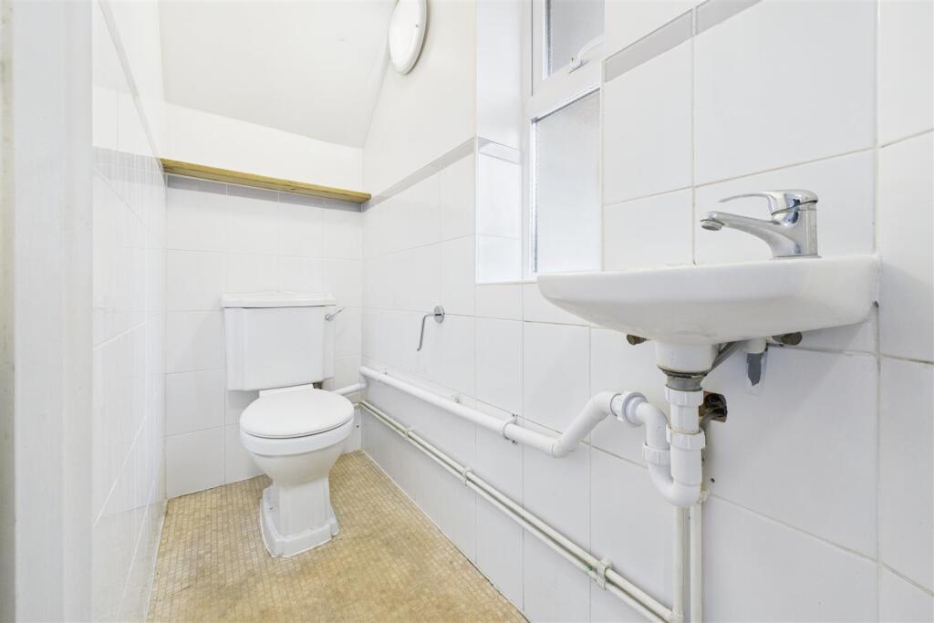 1 Coombe Brook Lane, Fishponds, Bristol BS5 7EZ | 