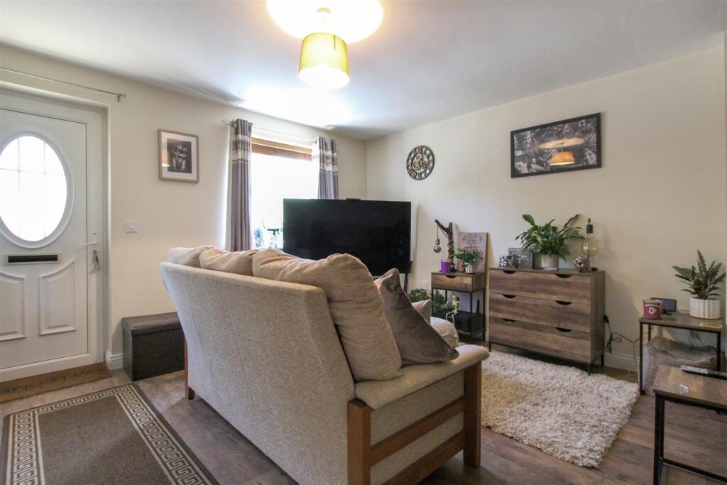 Living-room-2-1.jpg