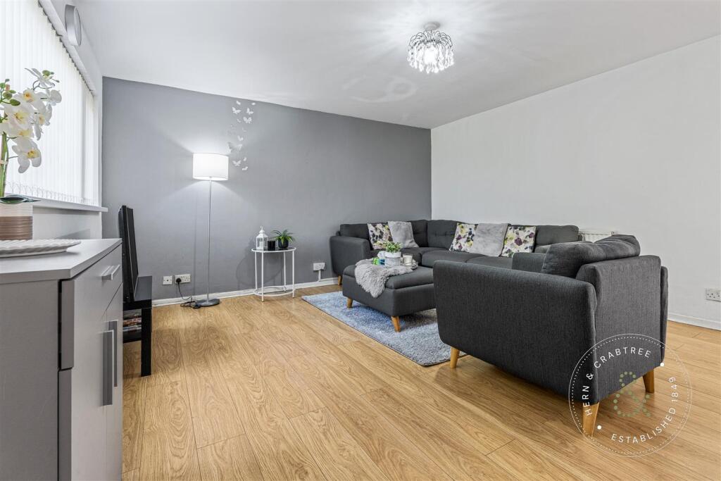 The Hawthorns (2).jpg