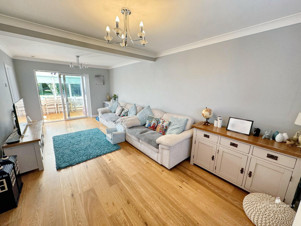 33 Parkfields - i...