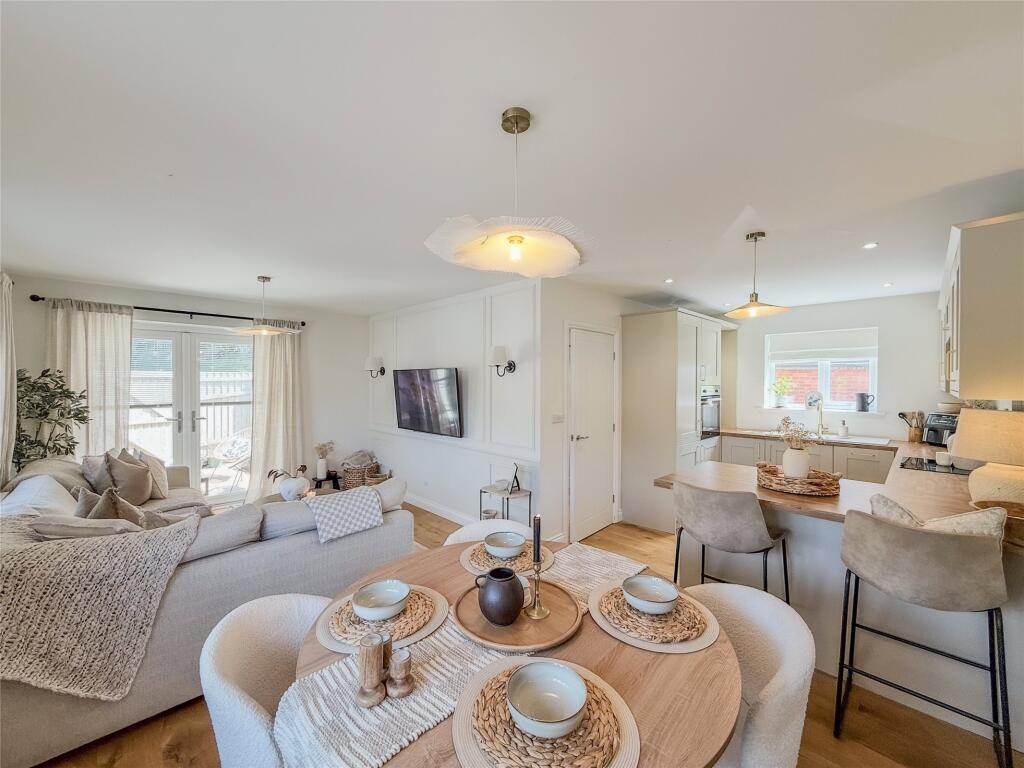 Lounge/Diner/Kitchen