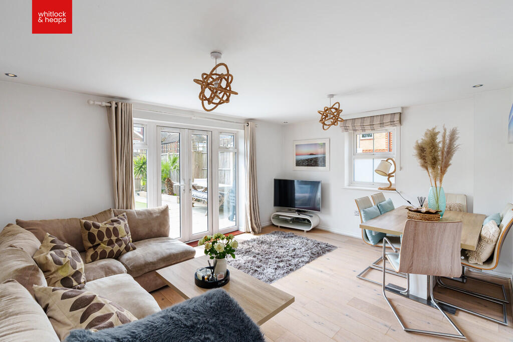 3 Portslade Mews-...