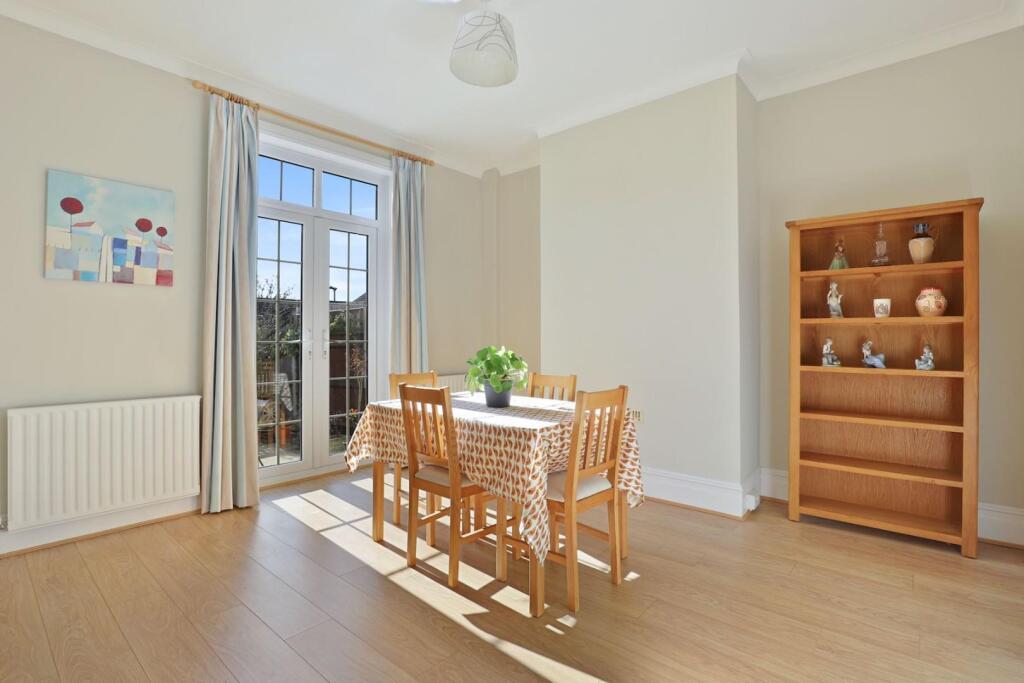 04-dec2JHPropWpen - 47 Clevedon Road - 12 (1)-medi