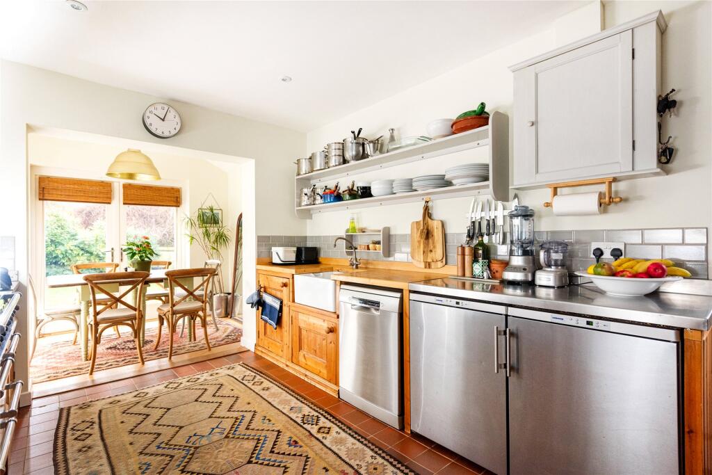 Kitchen/Breakfast