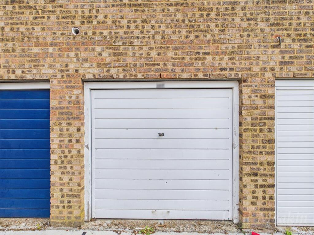 Garage En Bloc