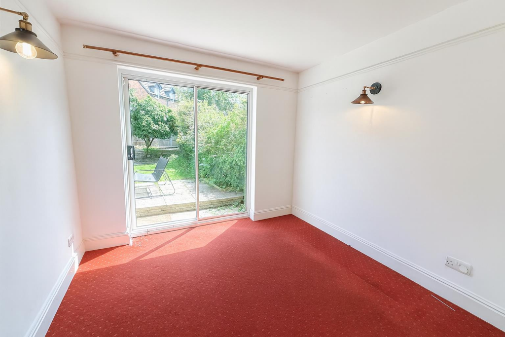 ChatGPT Image Aug 28, 2025, 11_13_27 AM.png