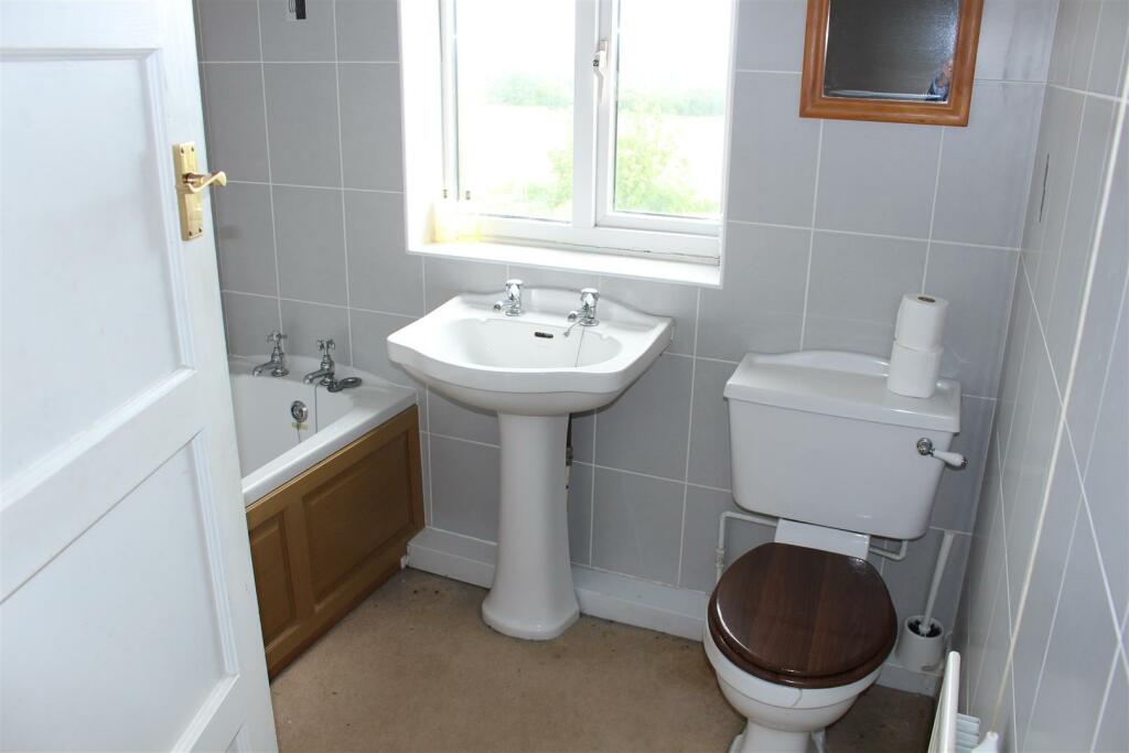 42 Main Street, Orton on the Hill