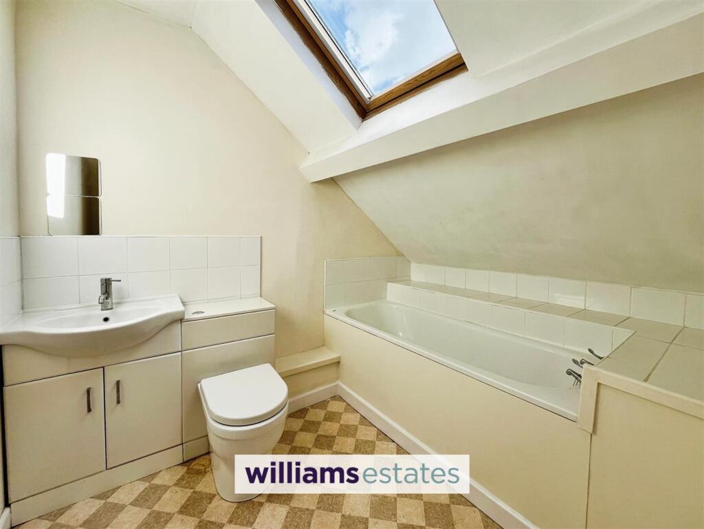 First Floor Bathroom