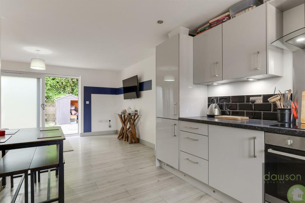 Lounge/Diner/Kitchen