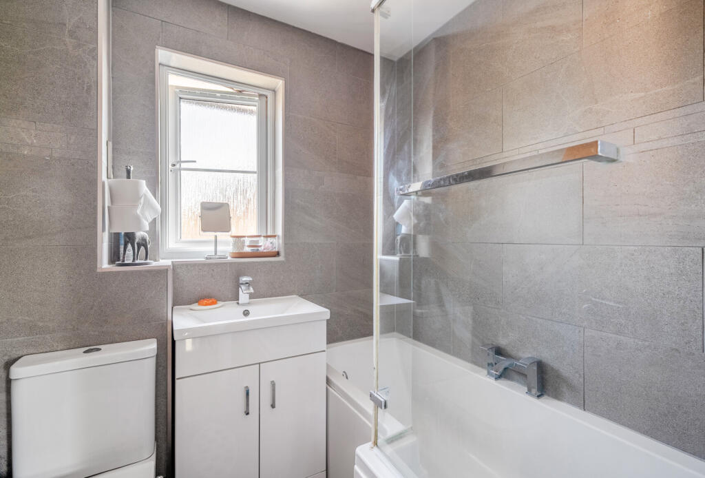 1286312-29-6824db...