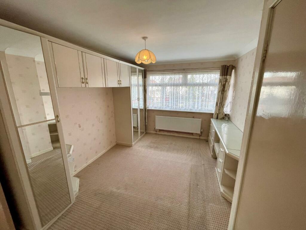 Bedroom One.jpg