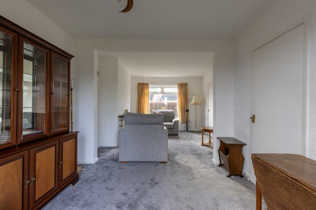 68HighfieldDrive-8.jpg