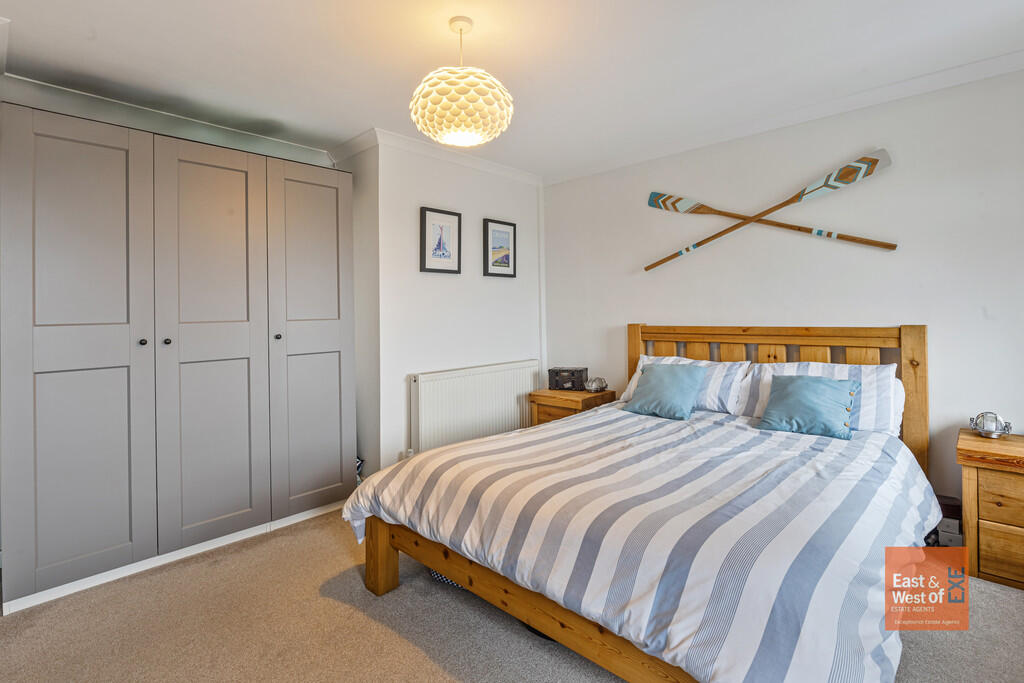 A08 - 44 Altamira...